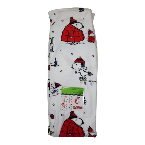 Peanuts Snoopy Soft Plush Throw Blanket 50" x 70" White & Red Winter Christmas - Picture 5 of 8